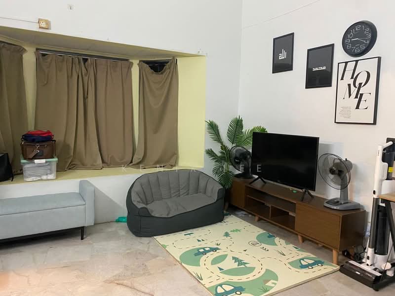 Rumah Teres 1.5-Tingkat untuk Dijual di Usj 6 (Subang Jaya) - Kenix Lee - Living Room - PropertyGuru.com.my