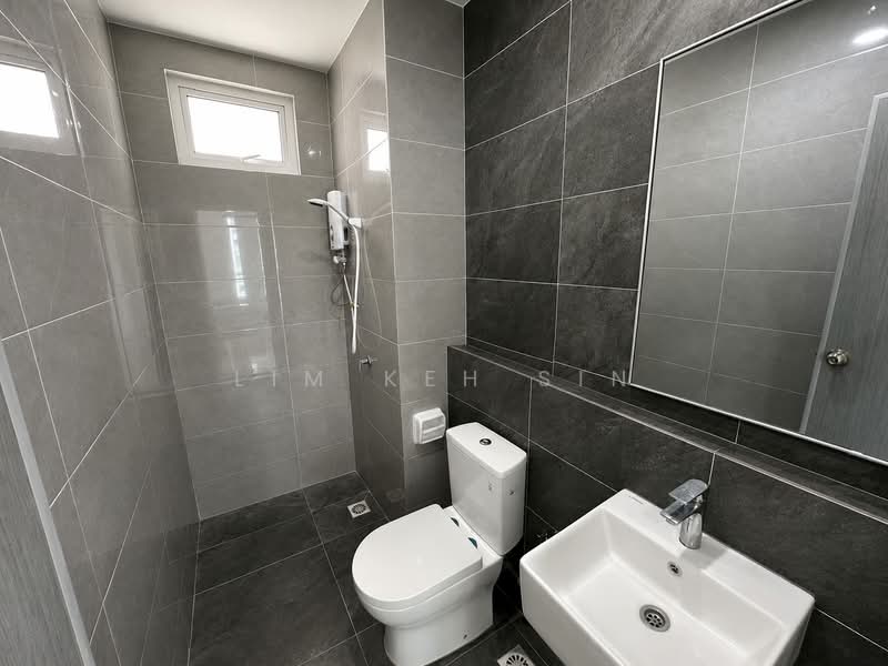 Condominium for Rent at Lucerne Residences - Lim Keh Sin - Bathroom - PropertyGuru.com.my