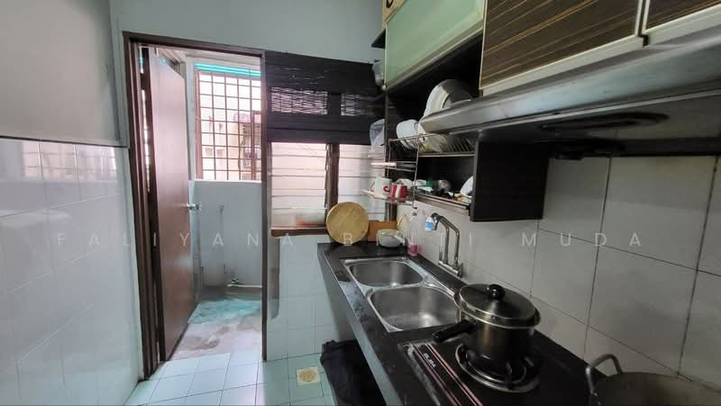 Apartment for Sale at Serdang Skyvillas (Serdang Perdana) - Faliyana binti Muda - PropertyGuru.com.my