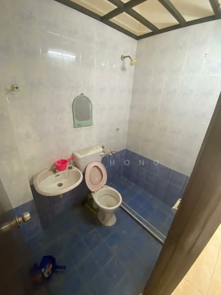 Rumah Teres 2-Tingkat untuk Dijual di Seksyen 25 (Shah Alam) - CK Chong - Bathroom - PropertyGuru.com.my