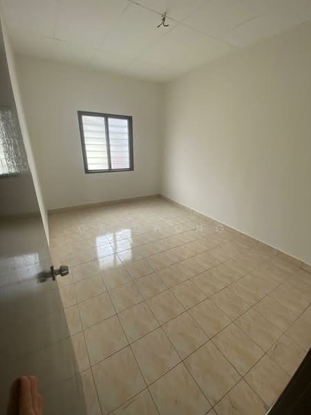 Rumah Teres 2-Tingkat untuk Dijual di Seksyen 25 (Shah Alam) - CK Chong - Bedroom - PropertyGuru.com.my