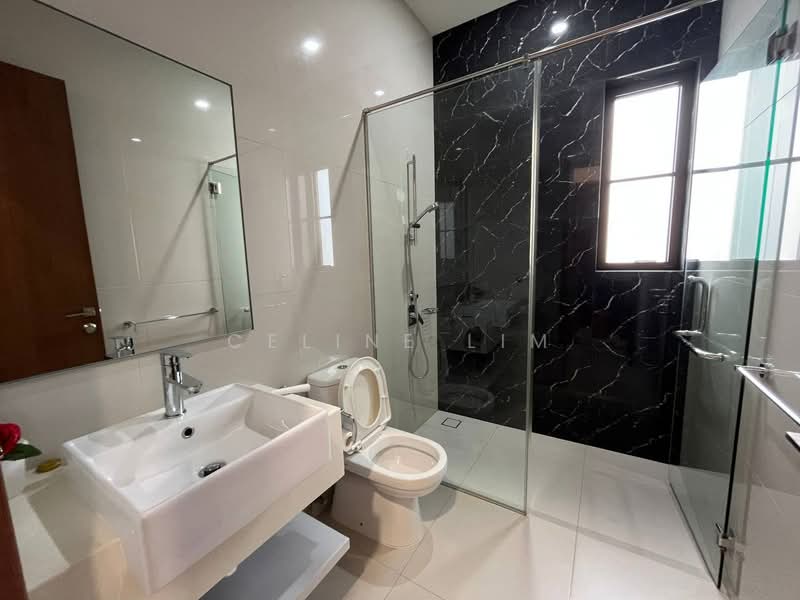 Semi-Detached House for Sale in Iskandar Puteri (Nusajaya) (Johor) - Celine Lim - Bathroom - PropertyGuru.com.my