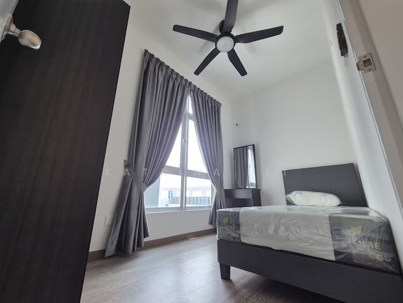 Service Residence for Rent at Parkland Residence - Katrina Lai - Bedroom - PropertyGuru.com.my