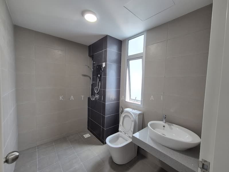 Service Residence for Rent at Parkland Residence - Katrina Lai - Bathroom - PropertyGuru.com.my