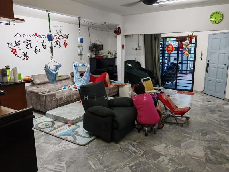 2-storey Terraced House for Sale in Bukit Indah (Ampang) - Ibrahim Iderus - Living Room - PropertyGuru.com.my