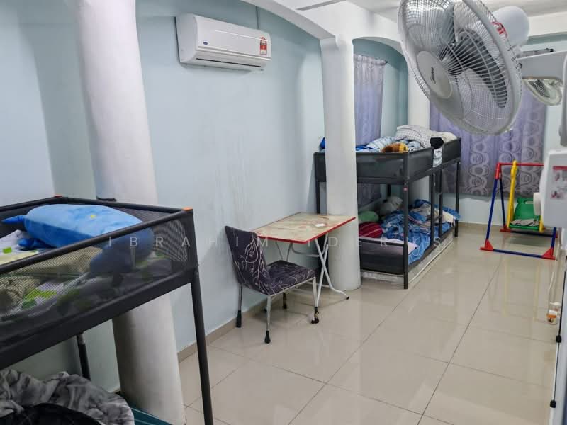 2-storey Terraced House for Sale in Bukit Indah (Ampang) - Ibrahim Iderus - Bedroom - PropertyGuru.com.my