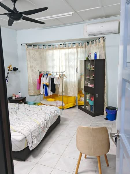 2-storey Terraced House for Sale in Bukit Indah (Ampang) - Ibrahim Iderus - Bedroom - PropertyGuru.com.my