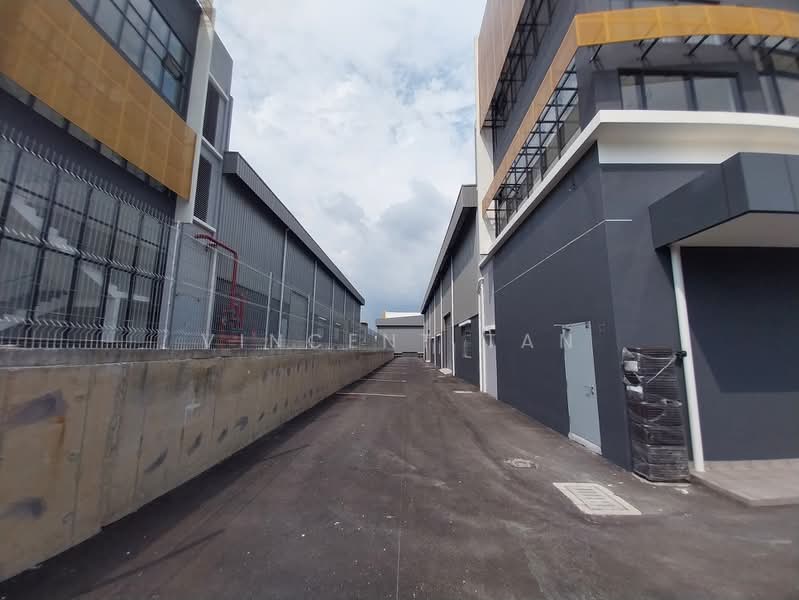 Detached Factory for Sale in Nilai (Negeri Sembilan) - Vincent Tan - Exterior - PropertyGuru.com.my
