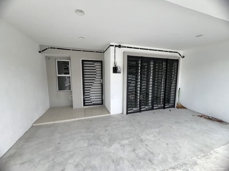 Rumah Teres 2-Tingkat untuk Disewa di Taman Kundang Jaya (Rawang) - Chris See - PropertyGuru.com.my