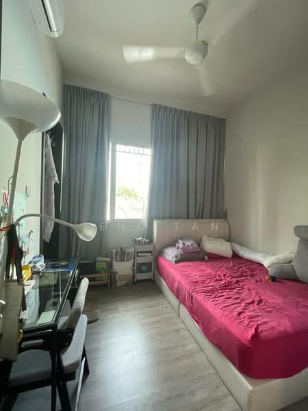 Apartment for Sale at Liberty Grove - Jeno Tan - Bedroom - PropertyGuru.com.my