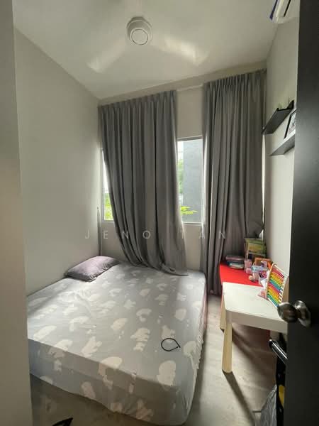 Apartment for Sale at Liberty Grove - Jeno Tan - Bedroom - PropertyGuru.com.my