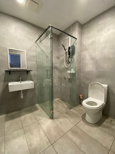 Kediaman Servis untuk Disewa di The New Duo @ Edumetro - Christine Lee - Bathroom - PropertyGuru.com.my