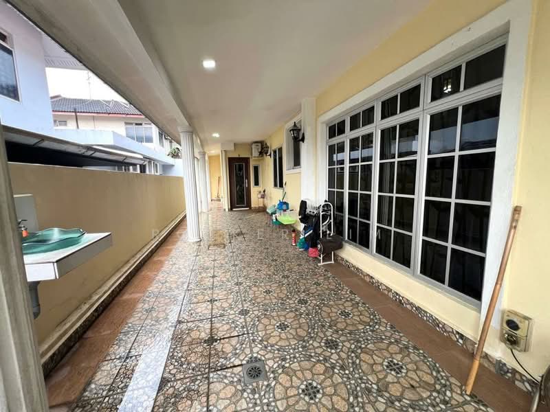 Semi-Detached House for Sale in Johor Bahru (Johor) - Rocker Lim - Exterior - PropertyGuru.com.my