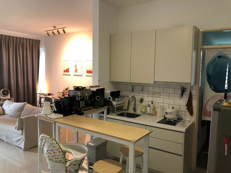 Kediaman Servis untuk Dijual di East Parc @ Manjalara - Nicole . - Kitchen - PropertyGuru.com.my