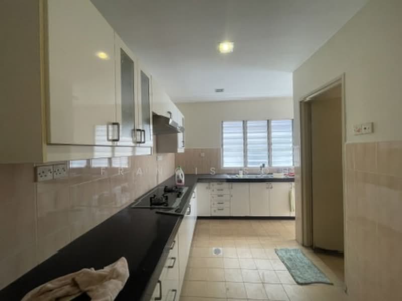Rumah Teres 2-Tingkat untuk Dijual di Bandar Bukit Puchong (Puchong) - Francis Soh - Kitchen - PropertyGuru.com.my