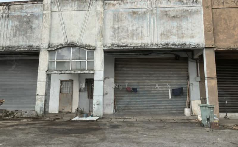 Terrace Factory for Sale in Nilai (Negeri Sembilan) - Vincent Tan - Exterior - PropertyGuru.com.my