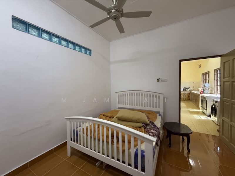 Semi-Detached House for Rent in Pusat Perniagaan Bakri (Muar) - M Jamil Ali - PropertyGuru.com.my