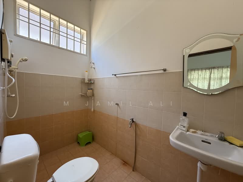 Semi-Detached House for Rent in Pusat Perniagaan Bakri (Muar) - M Jamil Ali - PropertyGuru.com.my