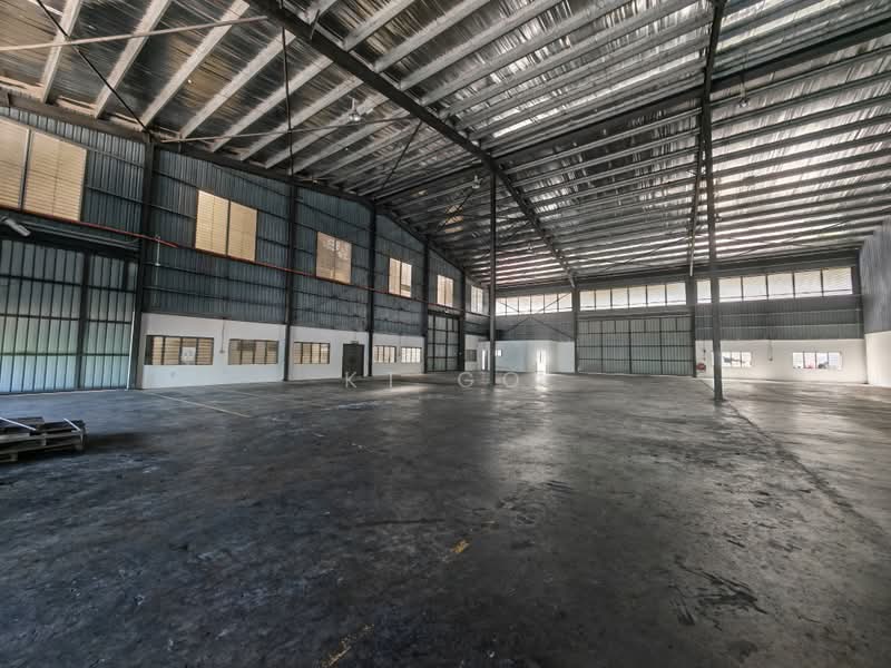 Gudang untuk Disewa di Kampung Baru Subang (Sungai Buloh) - KT Go - Interior - PropertyGuru.com.my