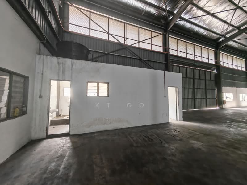 Gudang untuk Disewa di Kampung Baru Subang (Sungai Buloh) - KT Go - Interior - PropertyGuru.com.my