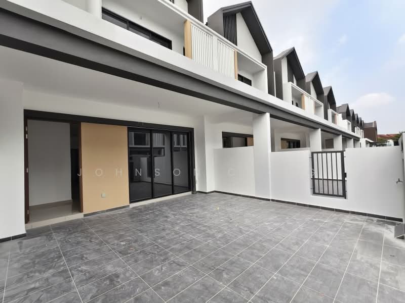 Rumah Teres 2-Tingkat untuk Disewa di Bandar Dato Onn (Tebrau) - Johnson Chong - PropertyGuru.com.my