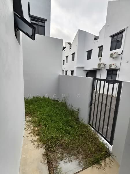 Rumah Teres 2-Tingkat untuk Disewa di Bandar Dato Onn (Tebrau) - Johnson Chong - PropertyGuru.com.my