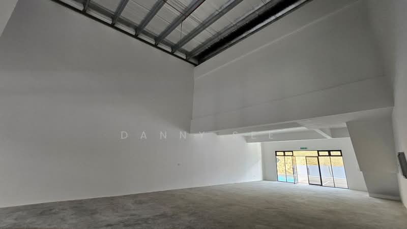 Kedai untuk Disewa di Taman Muhibbah (Kulai) - Danny See - Entrance - PropertyGuru.com.my