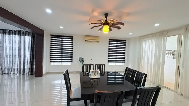 Kondominium untuk Disewa di Putra Marine Resort - Elvis Lim - Dining Room - PropertyGuru.com.my