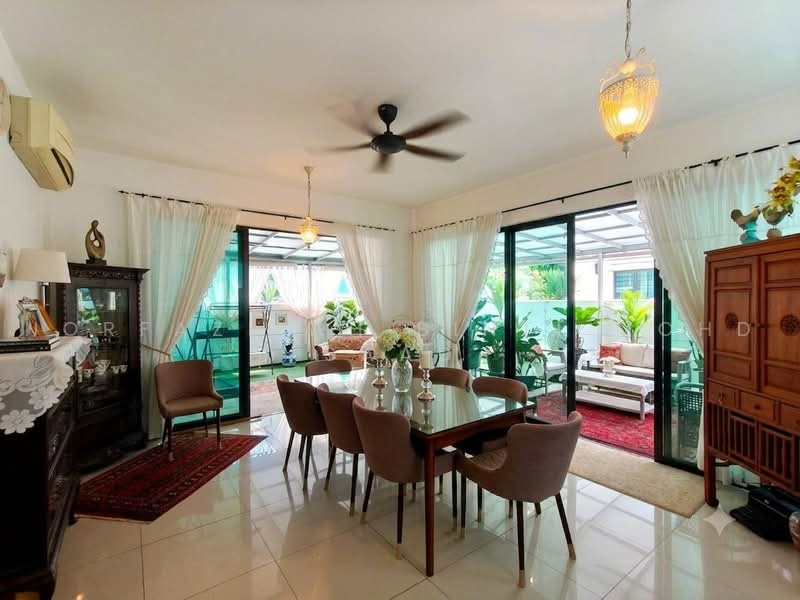 Bungalow House untuk Dijual di Bukit Kemuning (Shah Alam) - Norfazilah Binti Mohd Saad - Dining Room - PropertyGuru.com.my