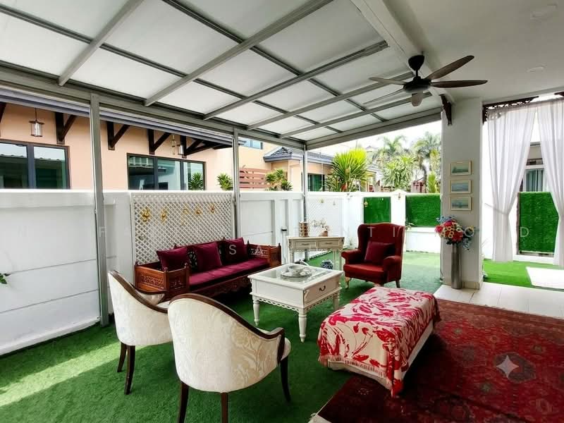 Bungalow House untuk Dijual di Bukit Kemuning (Shah Alam) - Norfazilah Binti Mohd Saad - Living Room - PropertyGuru.com.my