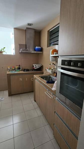 Kondominium untuk Dijual di Menjalara 18 - Nicole . - Kitchen - PropertyGuru.com.my