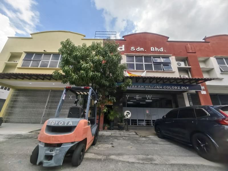 Warehouse for Rent in Batu Caves (Selangor) - Xinzi Yew - Exterior - PropertyGuru.com.my