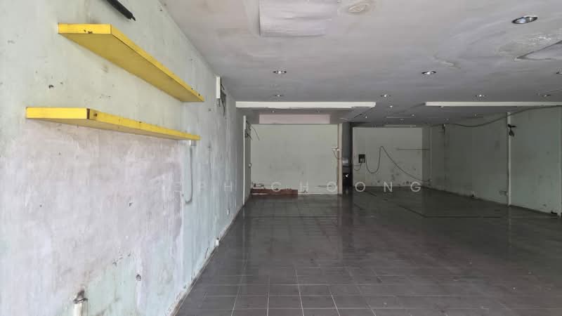 Shop for Rent in Taman Perling (Perling) - Steph Choong - Interior - PropertyGuru.com.my