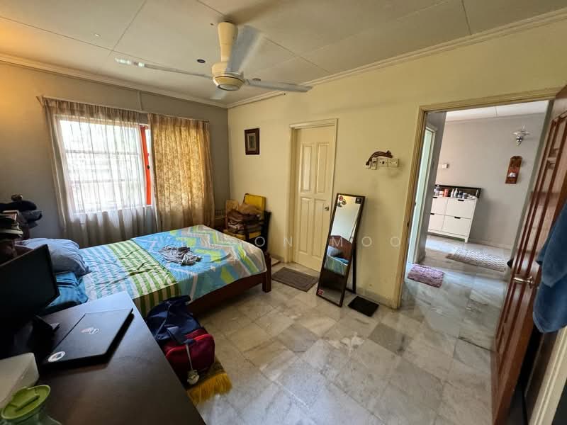 Bungalow House untuk Dijual di Taman Setiawangsa (Setiawangsa) - Welson Moo - Bedroom - PropertyGuru.com.my