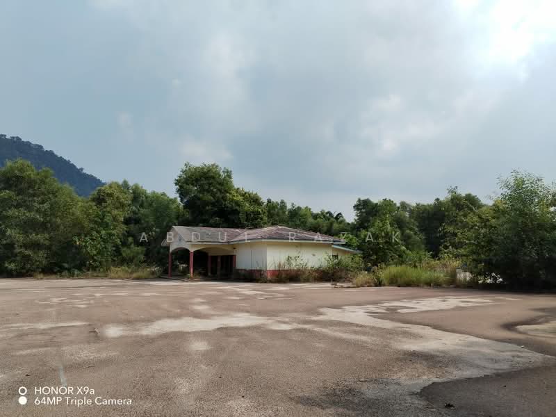 Agricultural Land for Sale in Seri Manjung (Perak) - Abdul Razak - Exterior - PropertyGuru.com.my