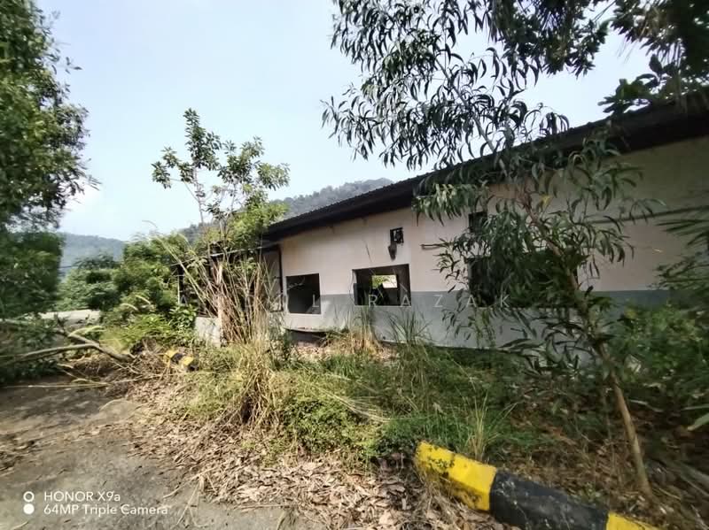 Agricultural Land for Sale in Seri Manjung (Perak) - Abdul Razak - Exterior - PropertyGuru.com.my