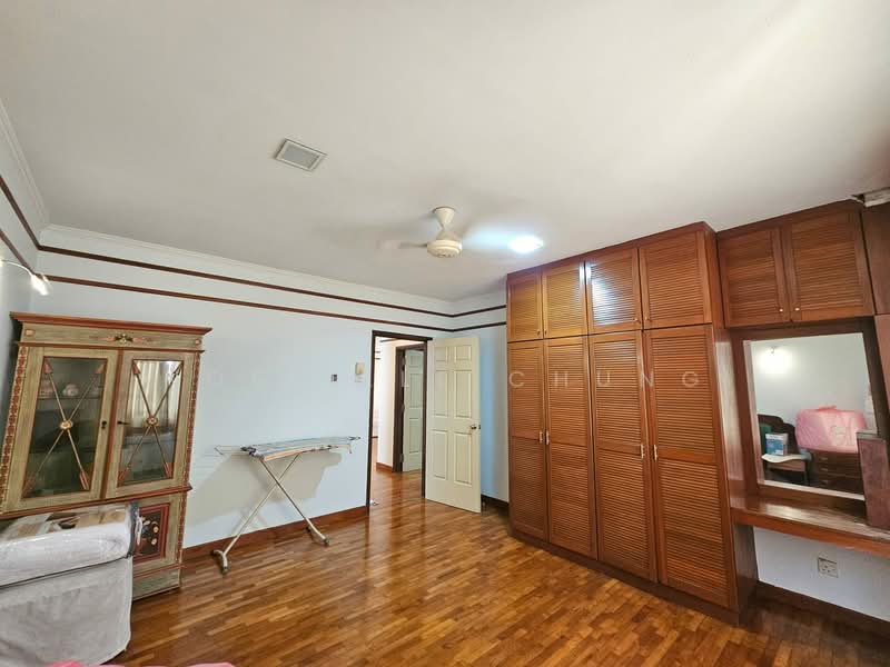 Semi-Detached House for Sale in Seksyen 13 (Shah Alam) - Nobeille Chung - Bedroom - PropertyGuru.com.my