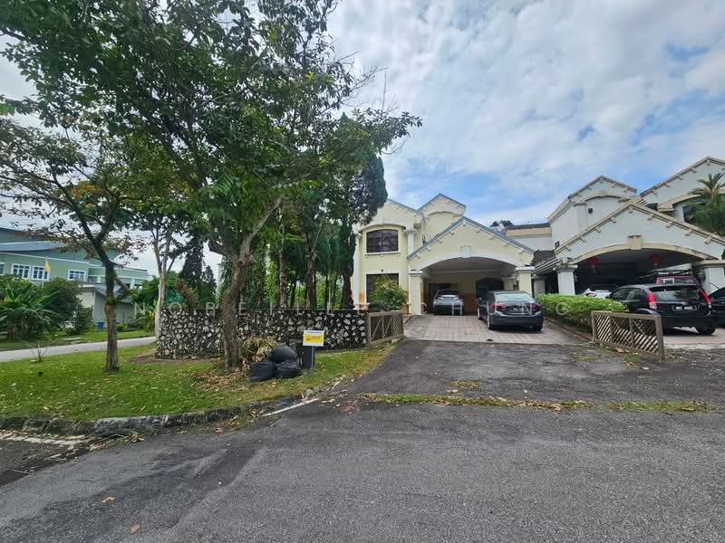 Semi-Detached House for Sale in Seksyen 13 (Shah Alam) - Nobeille Chung - Exterior - PropertyGuru.com.my