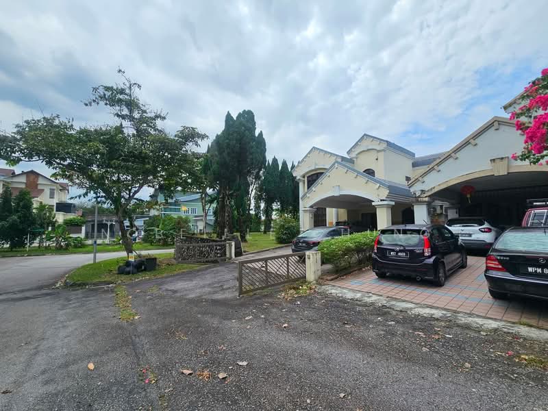 Semi-Detached House for Sale in Seksyen 13 (Shah Alam) - Nobeille Chung - Exterior - PropertyGuru.com.my