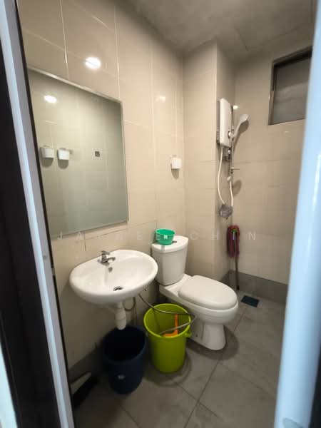 Condominium for Rent at Residensi Zamrud - Jaynee Chin - Bathroom - PropertyGuru.com.my