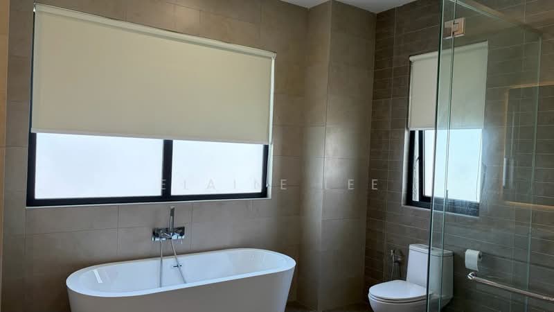 Semi-Detached House for Sale in Petaling Jaya (Selangor) - Elaine Lee - Bathroom - PropertyGuru.com.my