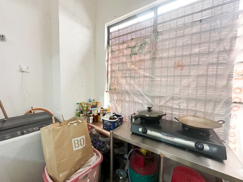 Apartment for Sale at Kristal Villa - Samantha Chang - Kitchen - PropertyGuru.com.my