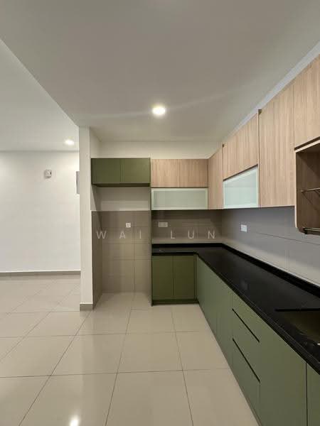 Kondominium untuk Dijual di Anggun Lumayan - Wai Lun - Kitchen - PropertyGuru.com.my