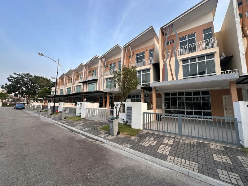 3-storey Terraced House for Sale in Setia Eco Cascadia (Tebrau) - Darren Ho - Exterior - PropertyGuru.com.my