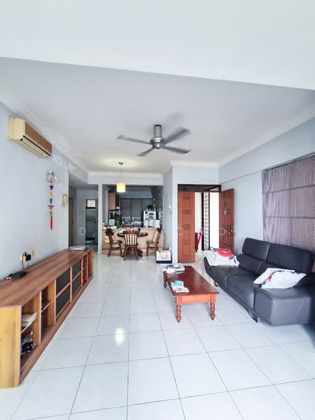 Kondominium untuk Dijual di Twin Towers - Andrew Chong - Living Room - PropertyGuru.com.my