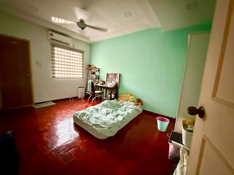 Rumah Teres 2-Tingkat untuk Dijual di Bandar Indahpura (Kulai) - Danny See - Bedroom - PropertyGuru.com.my