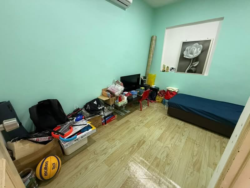 Rumah Teres 2-Tingkat untuk Dijual di Bandar Indahpura (Kulai) - Danny See - Bedroom - PropertyGuru.com.my