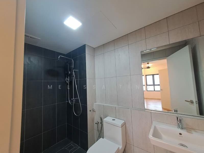 Kediaman Servis untuk Disewa di Subang Jaya City Centre (SJCC) : Teja - Melissa Ting - Bathroom - PropertyGuru.com.my