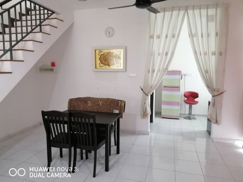 Semi-Detached House for Sale in Taman Mutiara Rini (Skudai) - SY Ngo - Dining Room - PropertyGuru.com.my