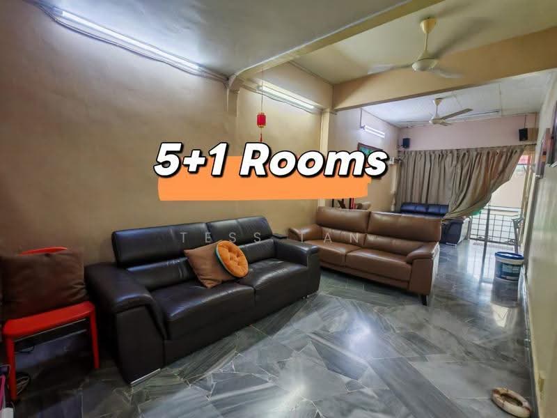 Rumah Teres 1.5-Tingkat untuk Dijual di Kepong Baru (Kepong) - Tess Tan - Living Room - PropertyGuru.com.my